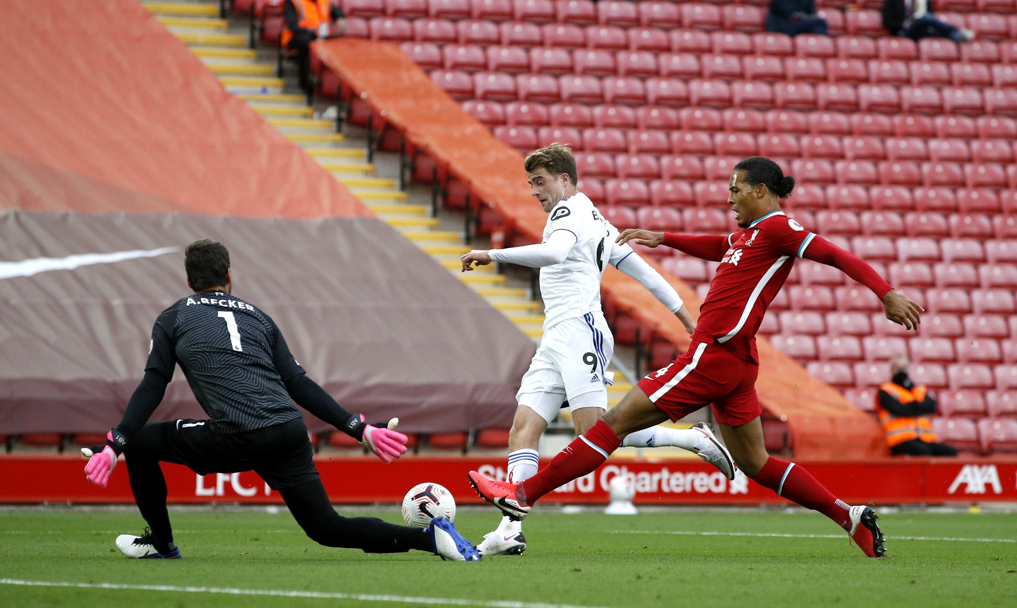 运动与政治 运动与政治