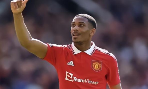 映了两国足 映了两国足